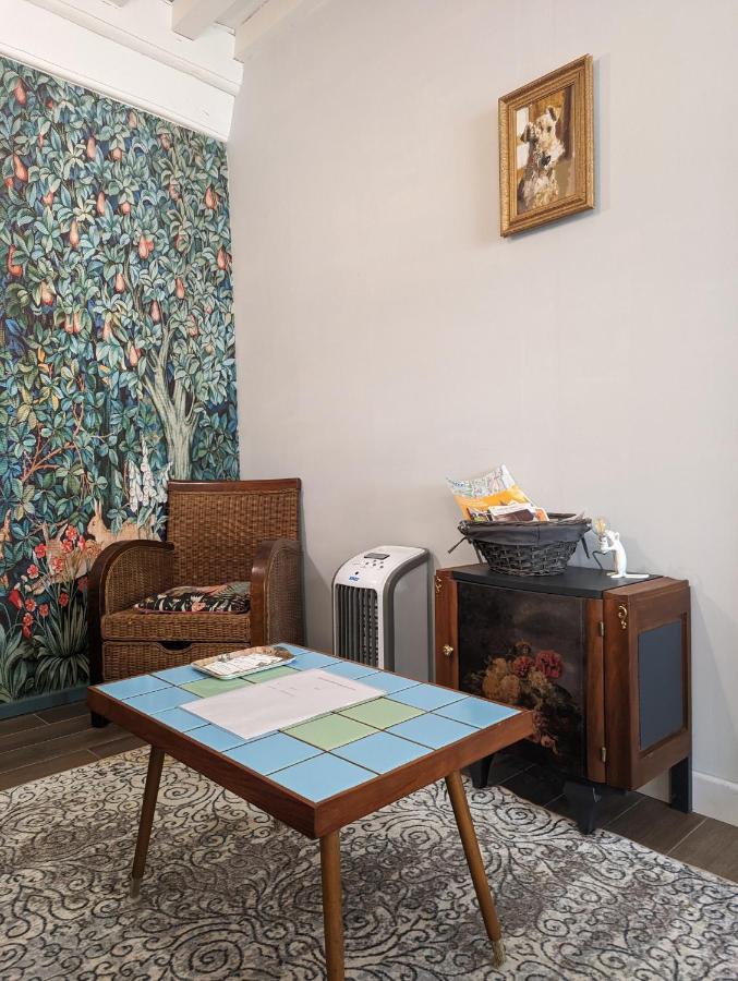 Chez Nick Et Martine Suite Privative Palinges Exterior photo